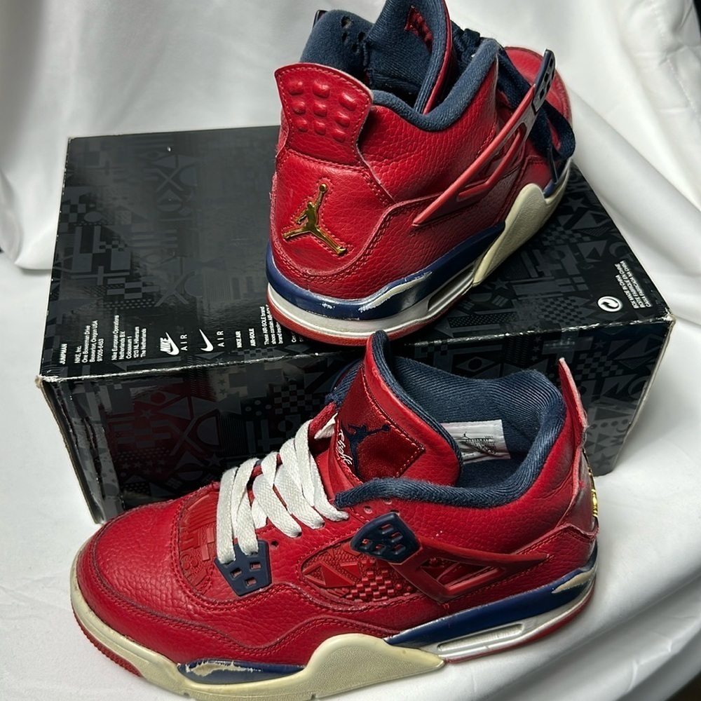 Air Jordan 4 Retro (GS) Red and Blue Retro High-Top Sneakers